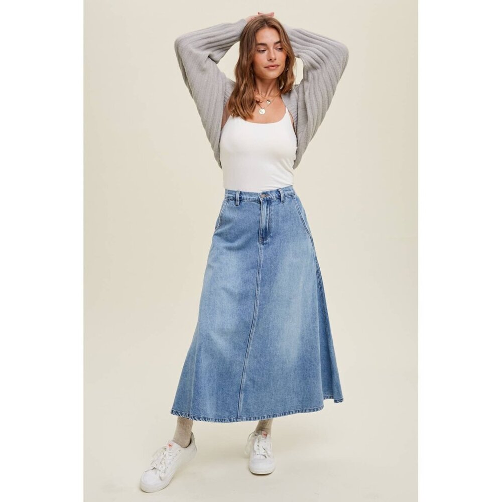 High-Waisted Denim Midi Skirt A-Line Blue Jean Skirt with Pockets